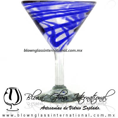 Copa Martini Hilo Jalado de color Azul Cobalto (pie cristal) Artesanias de Vidrio Soplado Fino - Blown Glass Martini Cup Handmade Copa Martini Hilo Jalado de color Azul Cobalto (pie cristal) Artesanias de Vidrio Soplado Fino - Blown Glass Martini Cup Handmade