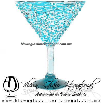 Copa Martini Granizado y Pie de Color Azul Aguamarina, Aqua Blue, Artesanías de Vidrio Soplado - Blown Glass Copa Martini Granizado y Pie de Color Azul Aguamarina, Aqua Blue, Artesanías de Vidrio Soplado - Blown Glass