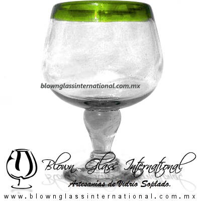 Copa Chabela Borde de color Verde Lima, Fábrica de Vidrio Soplado Artesanal, made in México - Blown Glass Factory Store Tonala, Handcraft, Handmade.