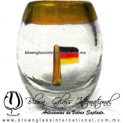 Tequilero barril con Bandera y Borde de color, Fábrica de Vidrio Soplado Artesanal, made in México - Blown Glass Factory Store Tonala, Handcraft, Handmade. Tequilero barril con Bandera y Borde de color, Fábrica de Vidrio Soplado Artesanal, made in México - Blown Glass Factory Store Tonala, Handcraft, Handmade.