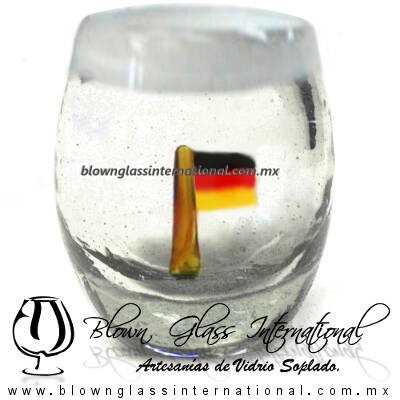 Tequilero barril con Bandera y Borde de color, Fábrica de Vidrio Soplado Artesanal, made in México - Blown Glass Factory Store Tonala, Handcraft, Handmade. Tequilero barril con Bandera y Borde de color, Fábrica de Vidrio Soplado Artesanal, made in México - Blown Glass Factory Store Tonala, Handcraft, Handmade.