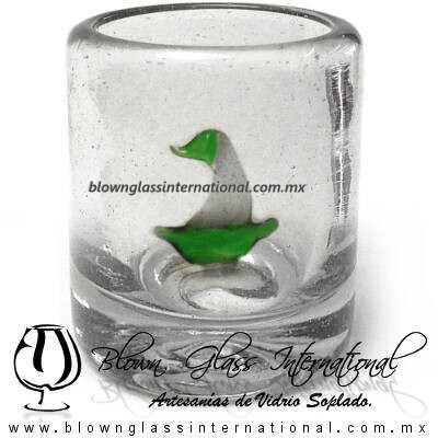 Tequilero Cilíndrico con Barco Velero, Fábrica de Vidrio Soplado Artesanal, made in México - Blown Glass Factory Store Tonala, Handcraft, Handmade. Tequilero Cilíndrico con Barco Velero, Fábrica de Vidrio Soplado Artesanal, made in México - Blown Glass Factory Store Tonala, Handcraft, Handmade.