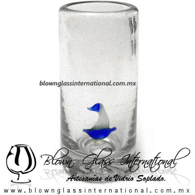 Tequilero Cilíndrico con Barco Velero, Fábrica de Vidrio Soplado Artesanal, made in México - Blown Glass Factory Store Tonala, Handcraft, Handmade. Tequilero Cilíndrico con Barco Velero, Fábrica de Vidrio Soplado Artesanal, made in México - Blown Glass Factory Store Tonala, Handcraft, Handmade.
