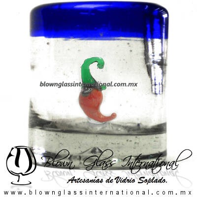 Tequilero Cilíndrico con Chile y Borde de Color Azul Cobalto, Fábrica de Vidrio Soplado Artesanal, made in México - Blown Glass Factory Store Tonala, Handcraft, Handmade.