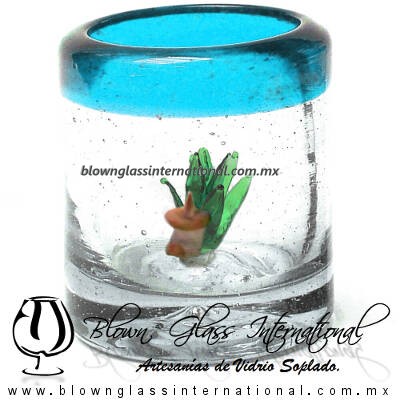 Tequilero Cilíndrico con Agave-Rancherito y Borde de Color Azul Aguamarina. Fábrica de Vidrio Soplado Artesanal, made in México - Blown Glass Factory Store Tonala, Handcraft, Handmade.