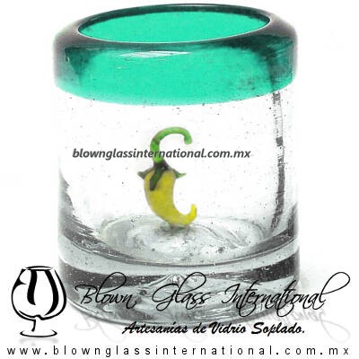 Tequilero Cilíndrico con Chile y Borde de Color Azul Teal (Turquesa), Fábrica de Vidrio Soplado Artesanal, made in México - Blown Glass Factory Store Tonala, Handcraft, Handmade.