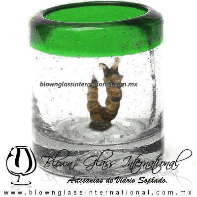 Tequilero Cilíndrico con Gusanito y Borde de Color Verde Jade, Fábrica de Vidrio Soplado Artesanal, made in México - Blown Glass Factory Store Tonala, Handcraft, Handmade.
