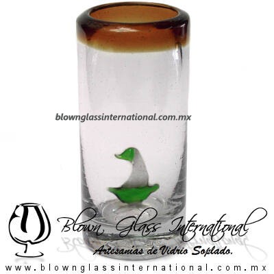 Tequilero Cilíndrico con Barco Velero y Borde de Color Ámbar, Fábrica de Vidrio Soplado Artesanal, made in México - Blown Glass Factory Store Tonala, Handcraft, Handmade. Tequilero Cilíndrico con Barco Velero y Borde de Color Ámbar, Fábrica de Vidrio Soplado Artesanal, made in México - Blown Glass Factory Store Tonala, Handcraft, Handmade.