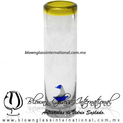 Tequilero Cilíndrico con Barco Velero y Borde de Color Amarillo, Fábrica de Vidrio Soplado Artesanal, made in México - Blown Glass Factory Store Tonala, Handcraft, Handmade. Tequilero Cilíndrico con Barco Velero y Borde de Color Amarillo, Fábrica de Vidrio Soplado Artesanal, made in México - Blown Glass Factory Store Tonala, Handcraft, Handmade.