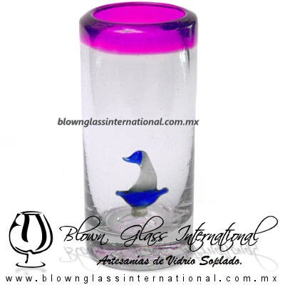 Tequilero Cilíndrico con Barco Velero y Borde de Color Pintado Rosa Mexicano Fucsia Fiusha, Fábrica de Vidrio Soplado Artesanal, made in México - Blown Glass Factory Store Tonala, Handcraft, Handmade. Tequilero Cilíndrico con Barco Velero y Borde de Color Pintado Rosa Mexicano Fucsia Fiusha, Fábrica de Vidrio Soplado Artesanal, made in México - Blown Glass Factory Store Tonala, Handcraft, Handmade.