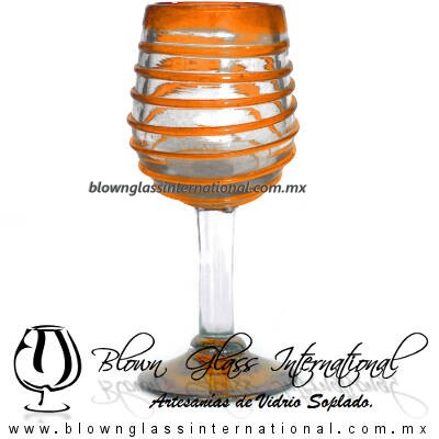 Copa Vino Borde Espiral y Pie de Color Naranja, Fábrica de Vidrio Soplado Artesanal, made in México - Blown Glass Factory Store Tonala, Handcraft, Handmade. Copa Vino Borde Espiral y Pie de Color Naranja, Fábrica de Vidrio Soplado Artesanal, made in México - Blown Glass Factory Store Tonala, Handcraft, Handmade.
