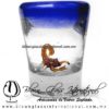Tequilero Cónico con Escorpión y borde de Color Azul Cobalto. Fábrica de Vidrio Soplado Artesanal, made in México - Blown Glass Factory Store Tonala, Handcraft, Handmade.