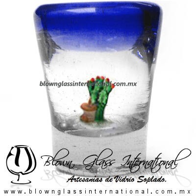 Tequilero Cónico con Nopal-Rancherito y Borde de Color Azul Cobalto. Fábrica de Vidrio Soplado Artesanal, made in México - Blown Glass Factory Store Tonala, Handcraft, Handmade.