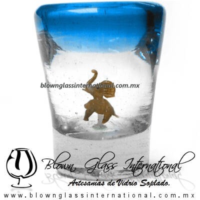 Tequilero Cónico con Elefante y borde Aguamarina (Aqua) . Fábrica de Vidrio Soplado Artesanal, made in México - Blown Glass Factory Store Tonala, Handcraft, Handmade.