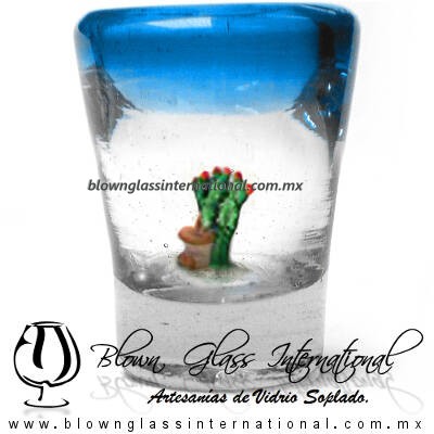 Tequilero Cónico con Nopal-Rancherito y Borde de Color Azul Aguamarina (Aqua). Fábrica de Vidrio Soplado Artesanal, made in México - Blown Glass Factory Store Tonala, Handcraft, Handmade.