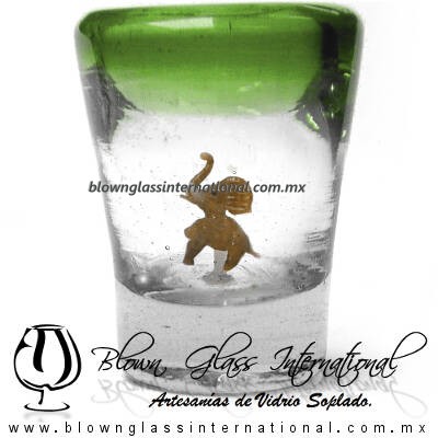 Tequilero Cónico con Elefante y borde Verde Lima. Fábrica de Vidrio Soplado Artesanal, made in México - Blown Glass Factory Store Tonala, Handcraft, Handmade.