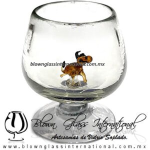 Copa Coñac Cristal Artesanal Con Figura de Toro Ámbar